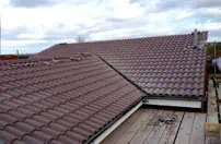 Tiling And Slating Corner Join